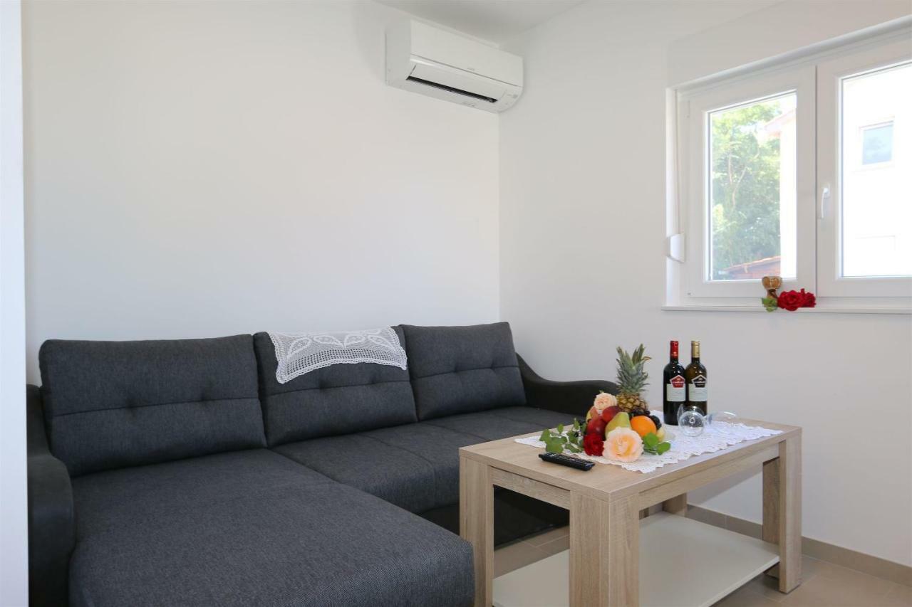 Apartments Maric-Hlapa Soline  Bagian luar foto