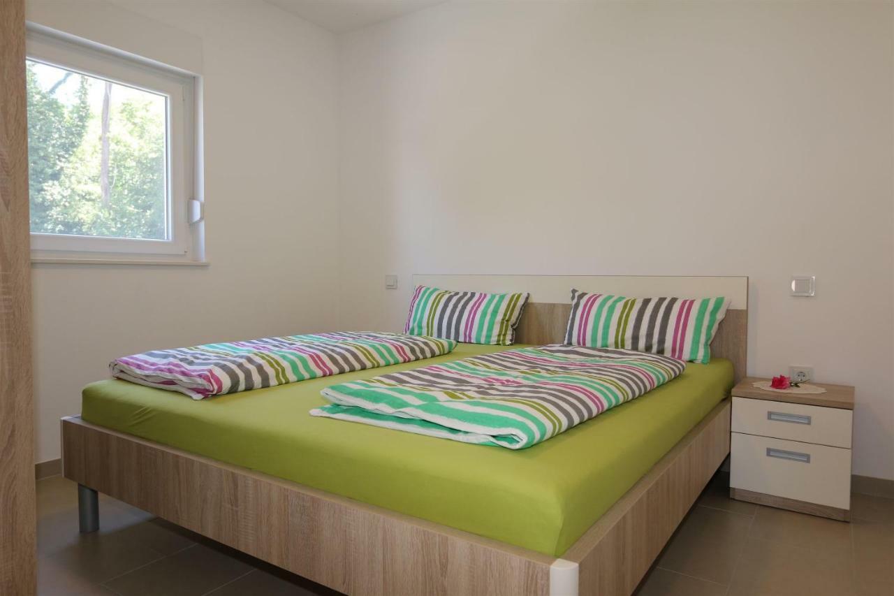 Apartments Maric-Hlapa Soline  Bagian luar foto