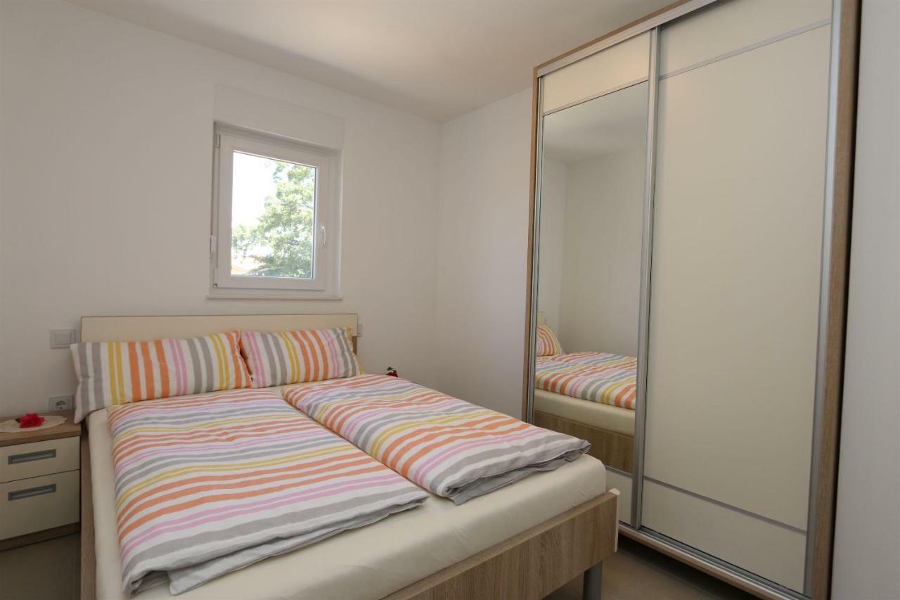 Apartments Maric-Hlapa Soline  Bagian luar foto